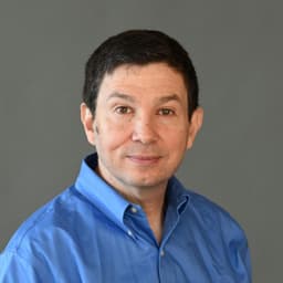 Alex Navarro-McKay